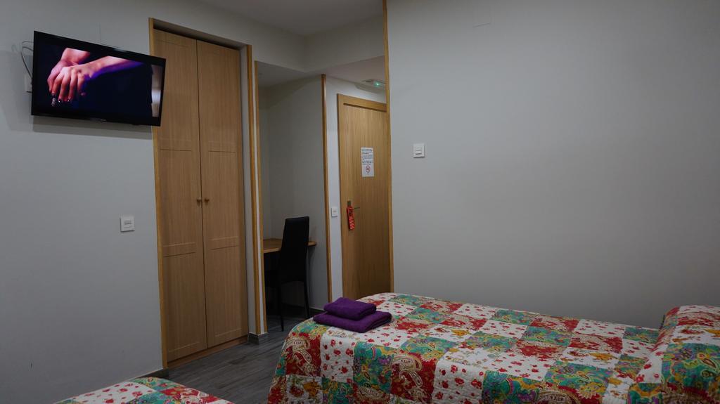 Pension Calfred II Logrono Ngoại thất bức ảnh