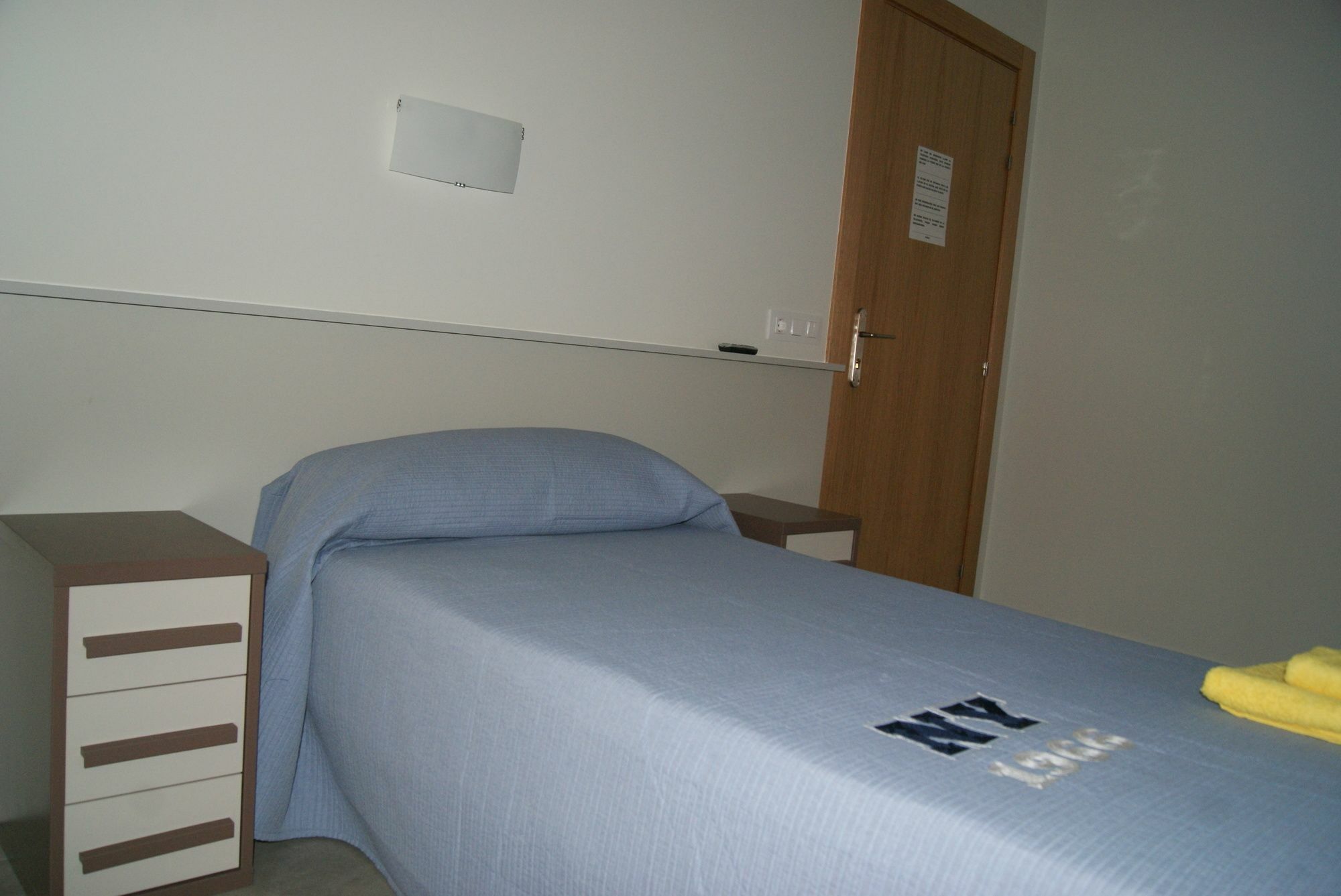Pension Calfred II Logrono Ngoại thất bức ảnh